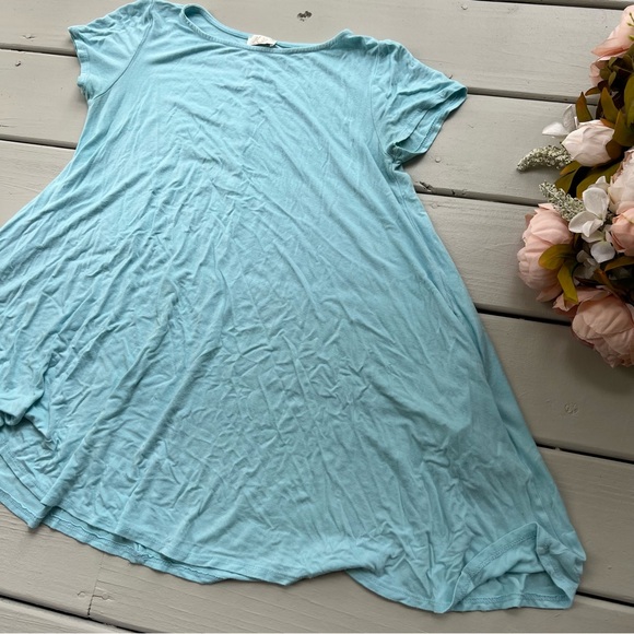 Light Blue Tunic with Pockets - Picture 11 of 15